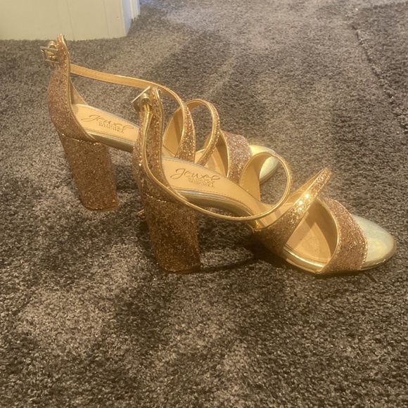 Sparkly Gold Heels - Picture 5 of 8